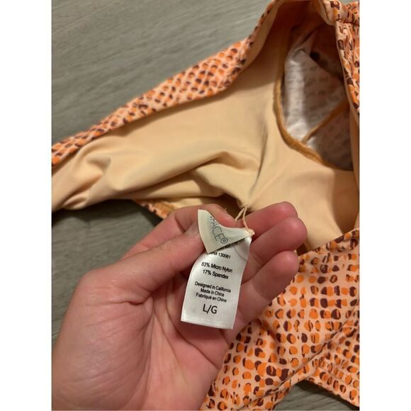 New L*Space Cardi Rash Guard Top Women's Size L One Should Wild Bunch Swim - Picture 5 of 5